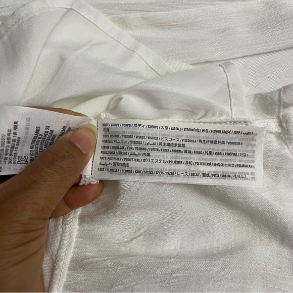 NWT! Hollister White V-neck Long Sleeve Peasant Top Size S - Picture 10 of 10